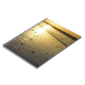 金色のガラス質の砂 ノートブック (左側)