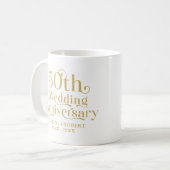 金色のタイポグラフィでお祝いする結婚50周年記念 コーヒーマグカップ (正面左)
