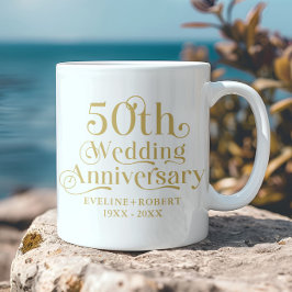 金色のタイポグラフィでお祝いする結婚50周年記念 コーヒーマグカップ