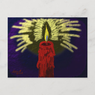 金色の光とナイトブルーの背中を持つ赤いロウソク ポストカード