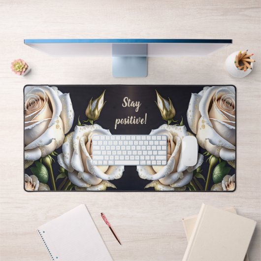 金色の詳細を持つゴージャスな白いバラ デスクマット (オフィス1)