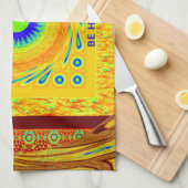 金色の赤アフリカ伝統的色 キッチンタオル (四つ折り)