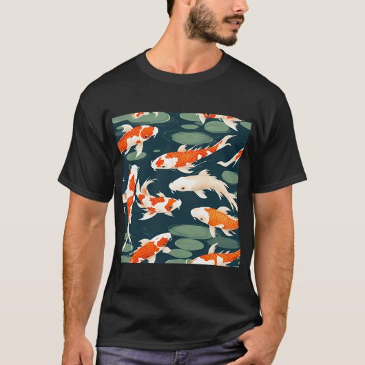 金色の輝きを放つ泳ぐ錦鯉 Tシャツ (正面)