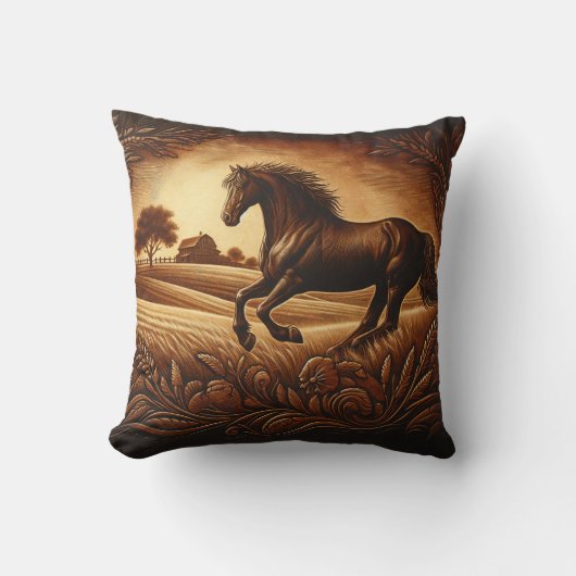 金色の野原を駆け抜ける茶色の馬 クッション (正面)