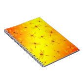 金色の黄色のトンボが飛ぶ ノートブック (右側)