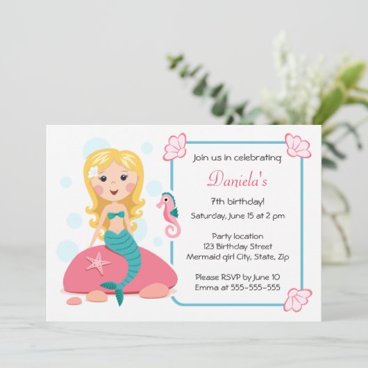 金髪の人魚の女の子のかわいい誕生日ガーリーの招待状 招待状 (スタンド正面)