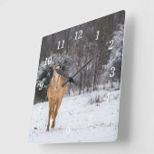 金髪の馬の雪の壁時計の中を歩く スクエア壁時計 (傾斜)