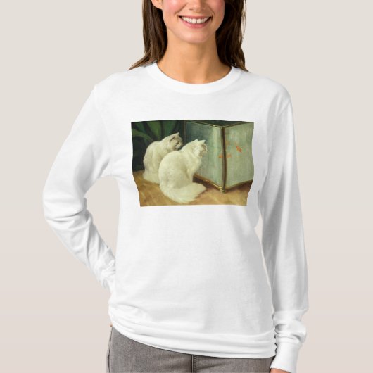 金魚を見ている白い猫 Tシャツ (正面)
