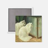 金魚を見ている白猫 マグネット (正面/裏面)