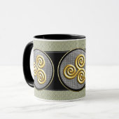 金Triskele マグカップ (正面左)