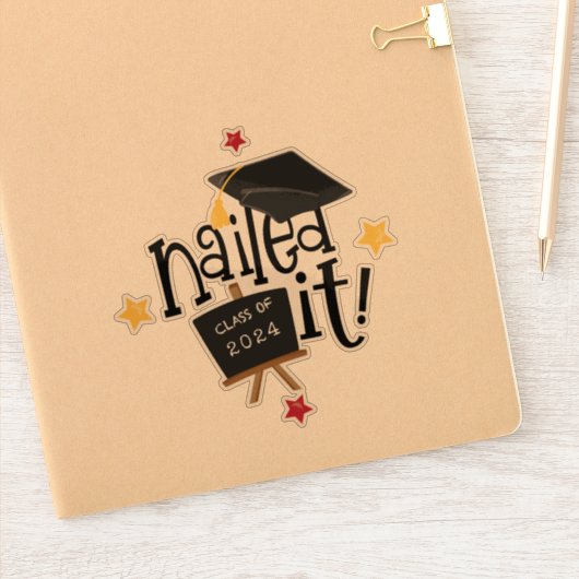 釘付けItファンキー文字キャップ2024卒業 シール (ノートブック)