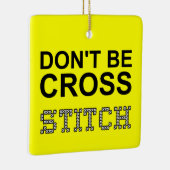 針仕事をしないでおもしろいくれ セラミックオーナメント (右)