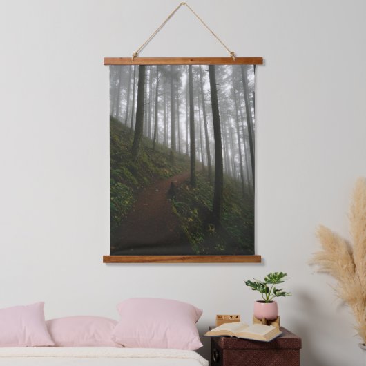 針葉樹を通る狭い経路を持つタペストリー 吊り下げ型タペストリー (寝室)