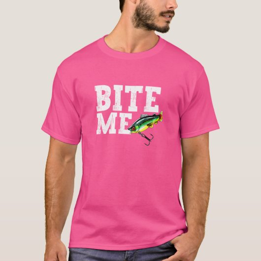 釣りおもしろい人噛み私魚釣りルアースポーツフィッシュ Tシャツ (正面)