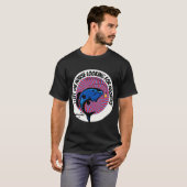 釣りに出かけています Tシャツ (正面フル)