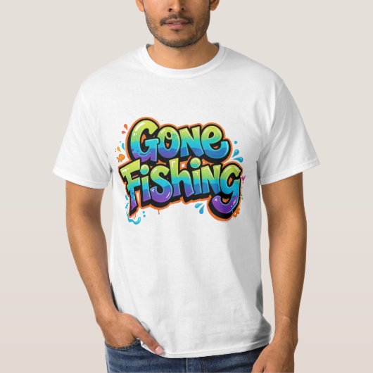 釣りに行くぞ!虹色の面白いキャラクターギフト 釣り好きへのプレゼントに Tシャツ (正面)