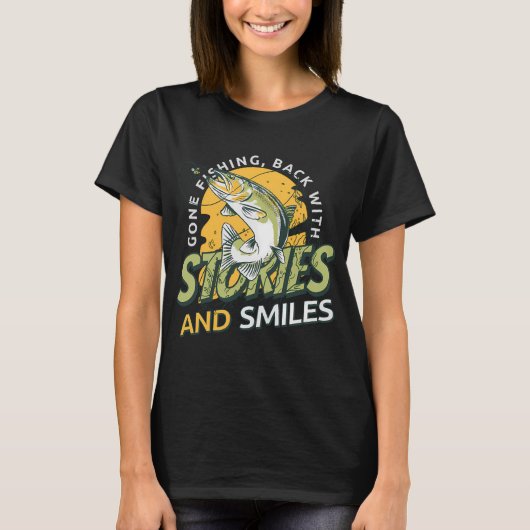 釣りに行って、笑顔とお話を携えて帰ってきました Tシャツ (正面)