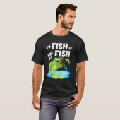 釣りをするかしないか 釣り好きの名言 ボート アンカー Tシャツ (正面フル)