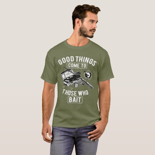 釣りをする者には幸運が訪れる Tシャツ (正面フル)