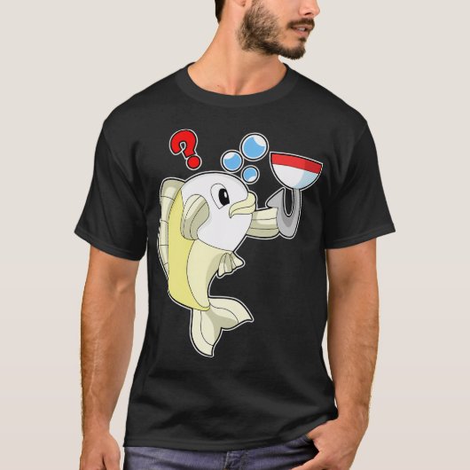 釣り竿と魚を持つ漁師のコアラ Tシャツ (正面)