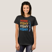 釣り竿を持つ漁師 Tシャツ (正面フル)