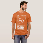 鉄のアイロニー友達 化学元素 Tシャツ (正面フル)