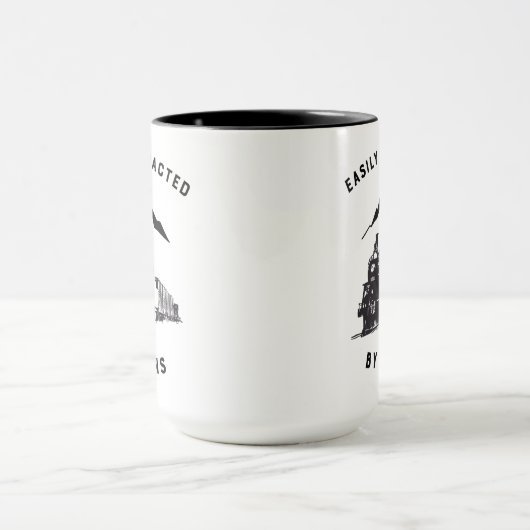 鉄道のマグで容易に気おもしろいを取られる マグカップ (中央)