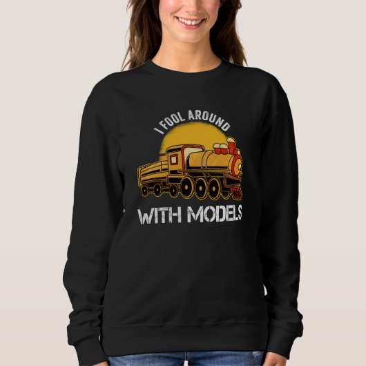 鉄道模型のまわりにトイHoスケールMoでバカ スウェットシャツ (正面)