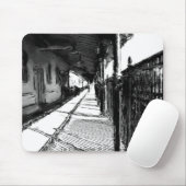 鉄道駅の黒と白のスケッチ マウスパッド (マウス)