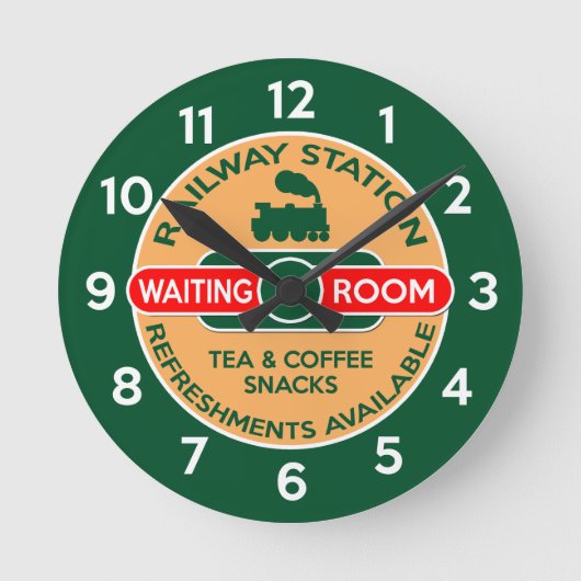 鉄道駅、待合室 ラウンド壁時計 (正面)