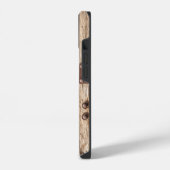鉄、木、ボルトで強靭に iPhoneケース (左側面)