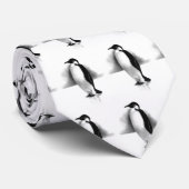 鉛筆のペンギン: 現実主義の芸術: タイ (ロール)