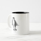 鉛筆のペンギン: 現実主義の芸術 ツートーンマグカップ (正面左)