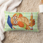 鉛筆の上のかわいいおたくのフクロウ ランバークッション (ブランケット)