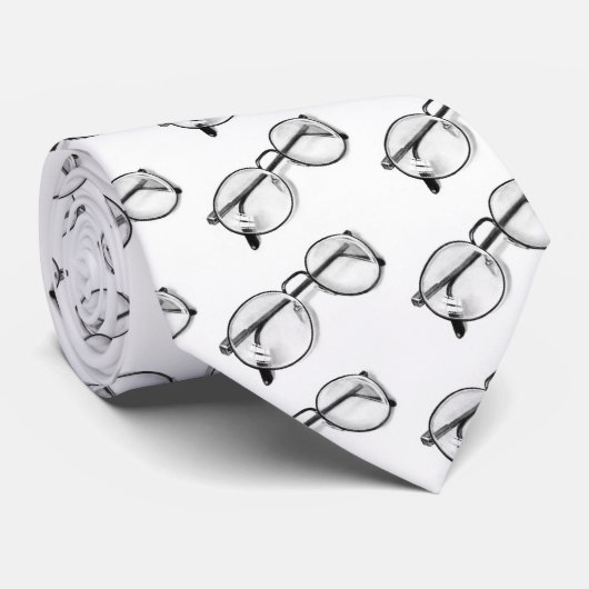 鉛筆の接眼レンズ: タイの現実主義の芸術 ネクタイ (ロール)