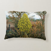 鉛筆の植物とフェンスの自然写真 アクセントクッション (裏面)