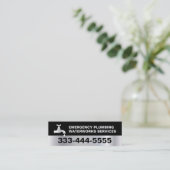 鉛管工の配管サービス暗い銀製の金属の一見 スキニー名刺 (スタンド正面)