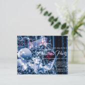 銀とマゼンタのグリッターバウブルクリスマスパーティー インビテーションポストカード (スタンド正面)