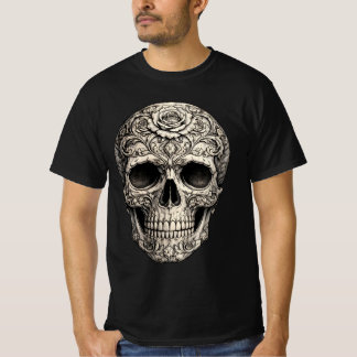 銀と花のデザインで飾られたドクロ Tシャツ