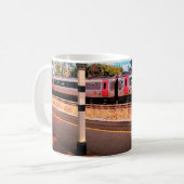 銀と赤 コーヒーマグカップ (正面左)