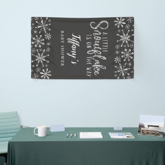 銀のベビーシャワーの途中に小さな雪片 横断幕 (トレードショー)
