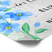 銀のワスレナグサの花の写真メモリアル葬儀 ポスター (角)