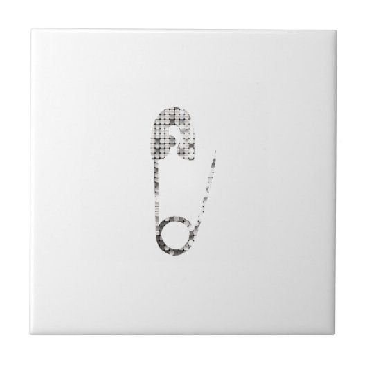 銀の安全ピン タイル (正面)