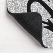 銀の攻撃のドラゴンのシルエット マウスパッド (コーナー)