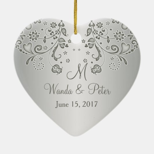 銀の渦巻の第25結婚記念日のオーナメント セラミックオーナメント (裏面)