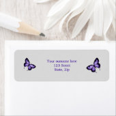 銀の背景に紫色の蝶ラベル ラベル (インサイチュ)