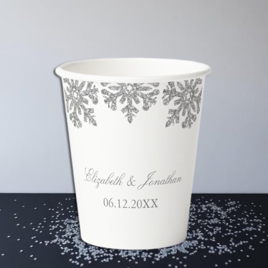 銀の雪の結晶の冬の結婚式 紙コップ
