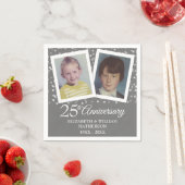 銀の25周年記念の結婚式の子供時代の写真 スタンダードカクテルナプキン (インサイチュ)