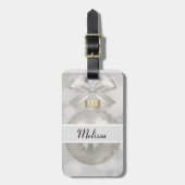 銀エレガントのクリスマスボールオン《写真》ぼけ味 ラゲッジタグ (正面縦)