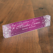 銀ガーリーグリッターホットピンクフォイルグラデーションカスタム デスクネームプレート (側面)